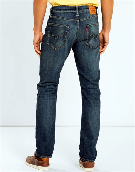 Levis 502 .